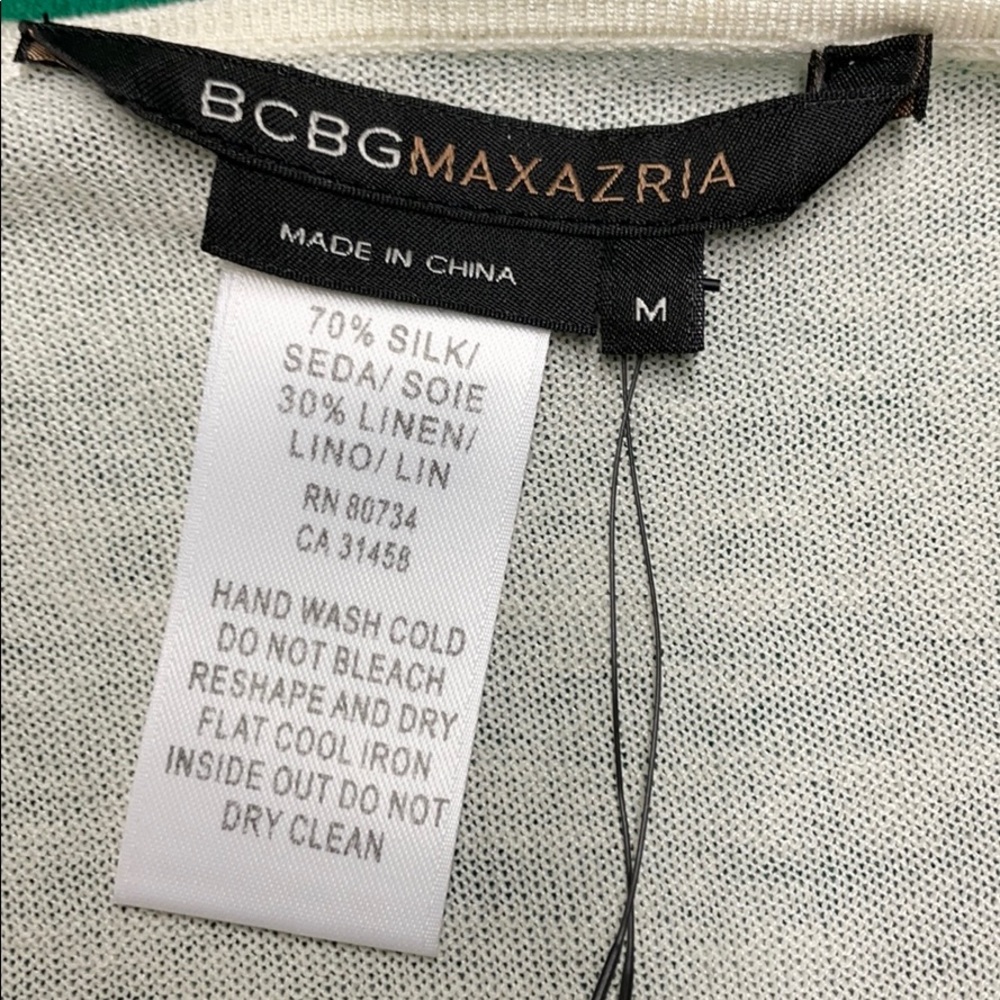 Woman’s 70% Silk, 30% Linen Crop Cardigan - Picture 5 of 7